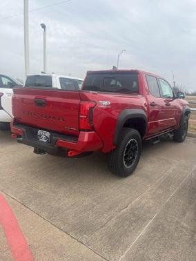 2026 Toyota Tacoma Hybrid TRD Off Road