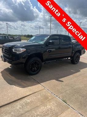 2022 Toyota Tacoma SR