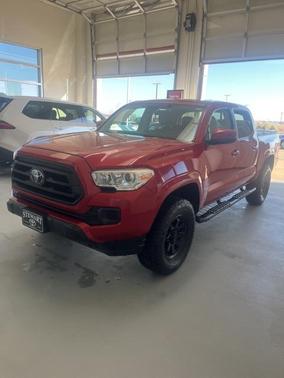 2022 Toyota Tacoma SR