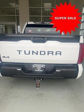 2022 Toyota Tundra SR5