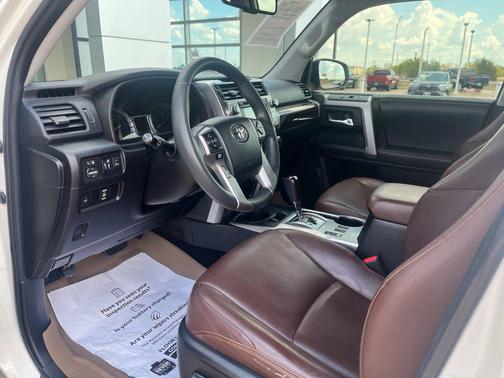 Blizzard Pearl 2019 Toyota 4Runner Limited