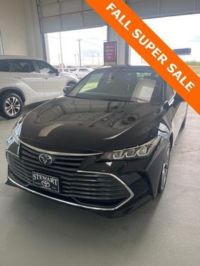 2022 Toyota Avalon XLE