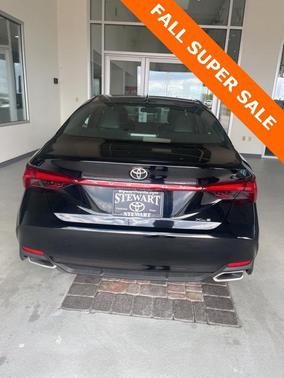 2022 Toyota Avalon XLE