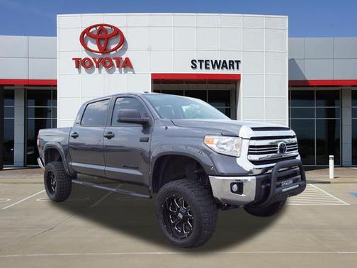Magnetic Gray Metallic 2017 Toyota Tundra SR5