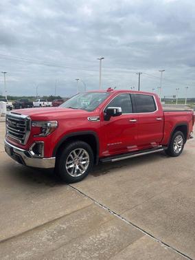 Cardinal Red 2021 GMC Sierra 1500 SLT
