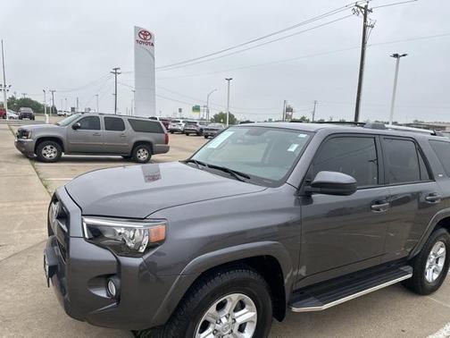 Magnetic Gray Metallic 2019 Toyota 4Runner SR5
