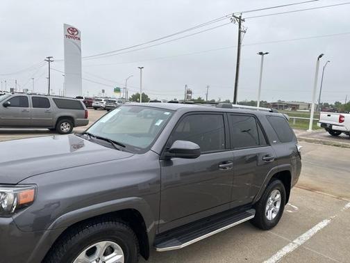 Magnetic Gray Metallic 2019 Toyota 4Runner SR5