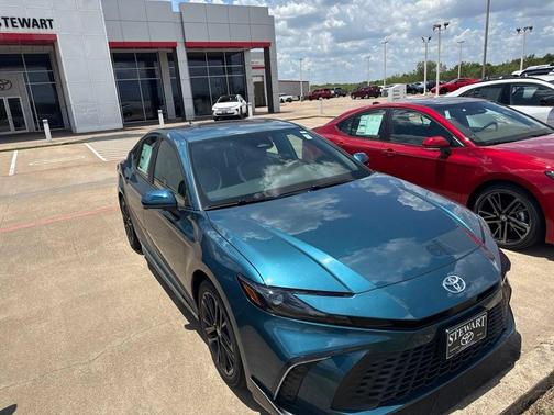 Ocean Gem 2026 Toyota Camry SE