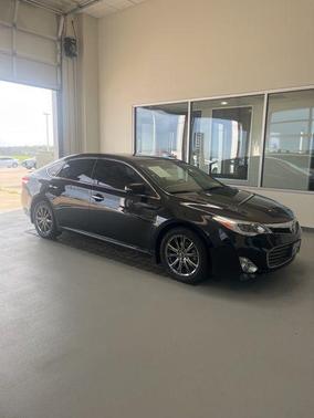 2014 Toyota Avalon XLE