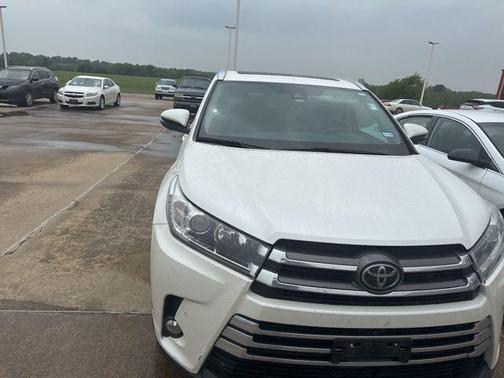 Blizzard Pearl 2018 Toyota Highlander Limited Platinum