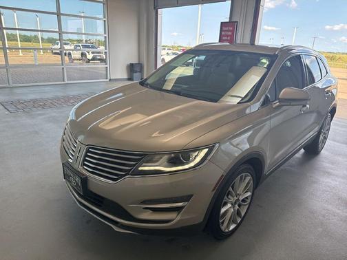 Silver Sand 2015 Lincoln MKC Base