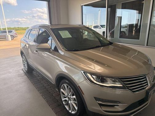Silver Sand 2015 Lincoln MKC Base