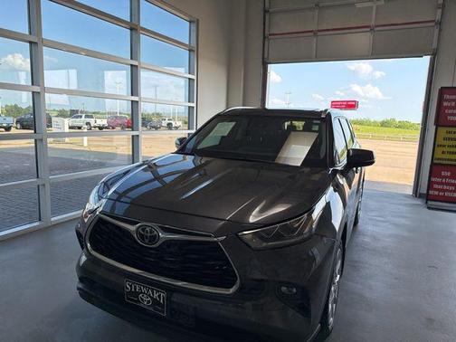 2023 Toyota Highlander Limited
