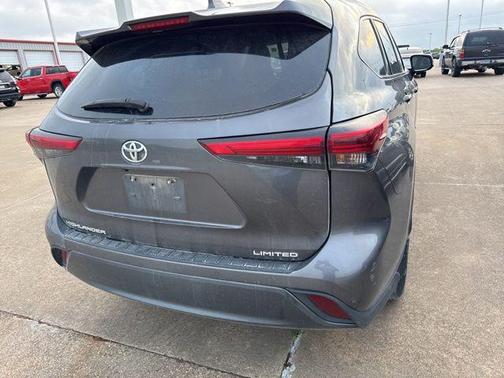 2023 Toyota Highlander Limited