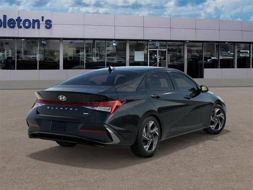 2025 Hyundai ELANTRA HEV SEL Sport