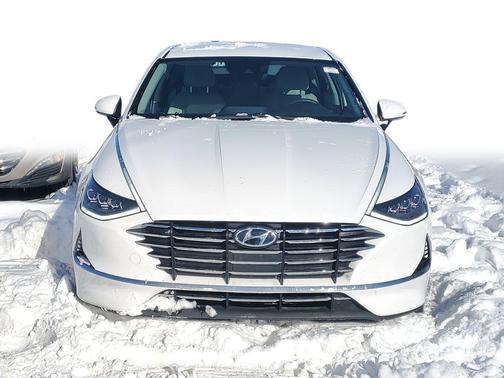 2023 Hyundai SONATA SE