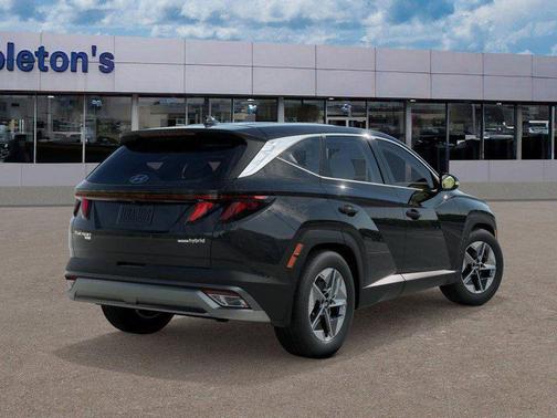 2026 Hyundai TUCSON Hybrid SEL