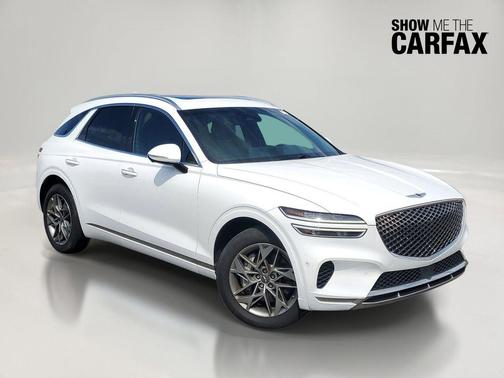 Alta White 2023 Genesis GV70 2.5T AWD