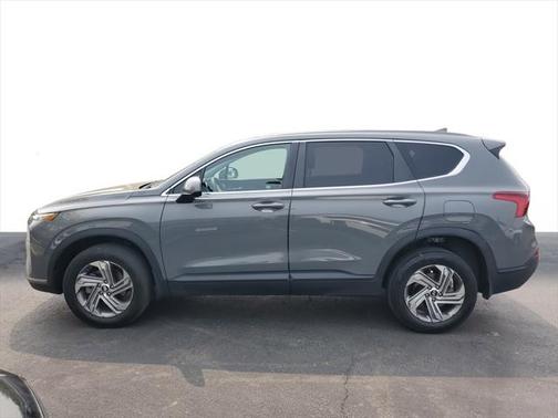 2021 Hyundai SANTA FE SE