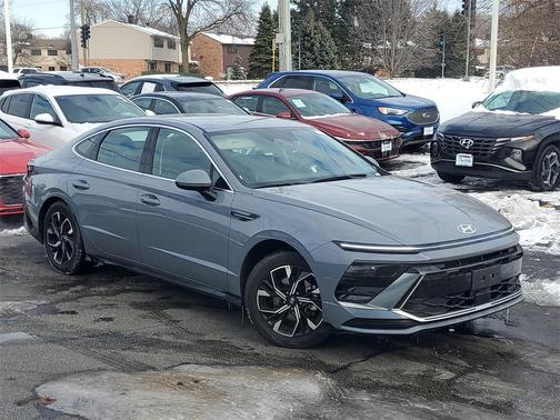 2025 Hyundai SONATA SEL
