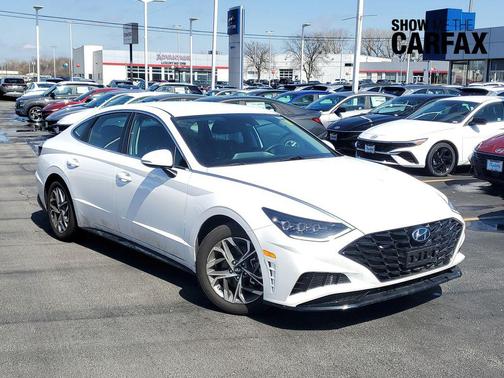 2023 Hyundai SONATA SEL