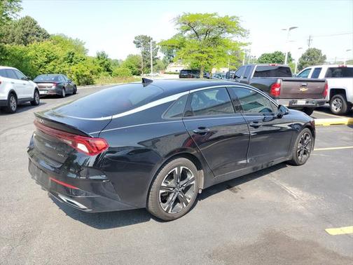 2022 Kia K5 GT-Line