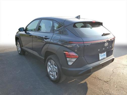 2025 Hyundai KONA SE