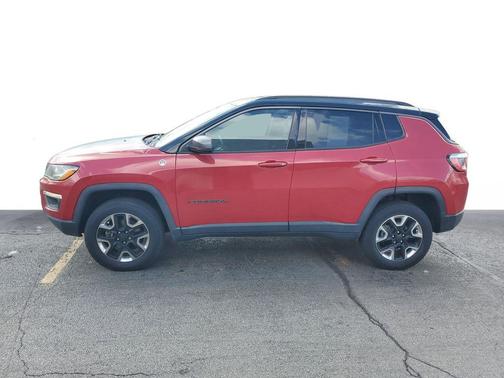 Redline Pearlcoat 2018 Jeep Compass Trailhawk
