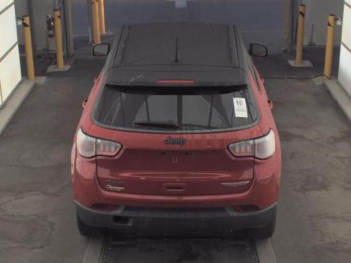 Redline Pearlcoat 2018 Jeep Compass Trailhawk