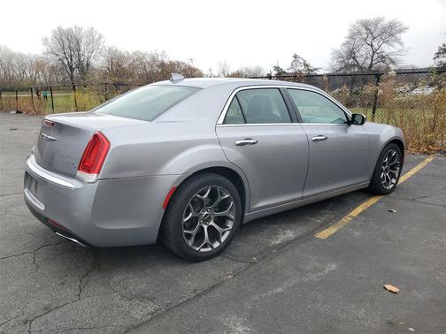 2017 Chrysler 300C Base