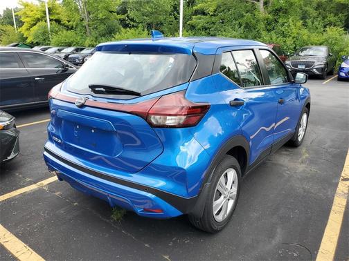 2024 Nissan Kicks S