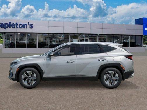 2026 Hyundai TUCSON Hybrid SEL