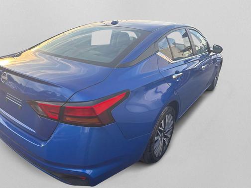 Bluestone 2025 Nissan Altima 2.5 SV