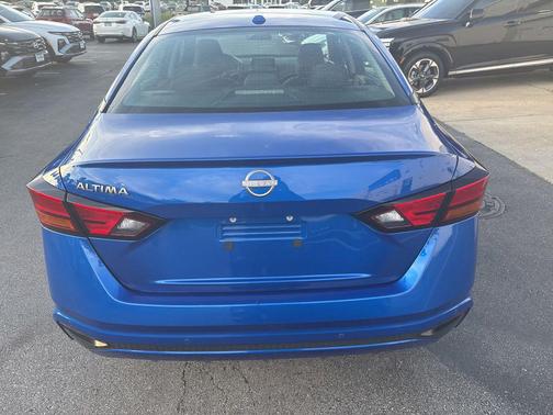 Bluestone 2025 Nissan Altima 2.5 SV