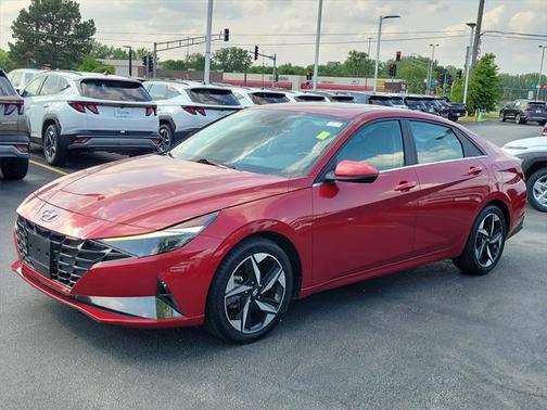 2023 Hyundai ELANTRA Limited