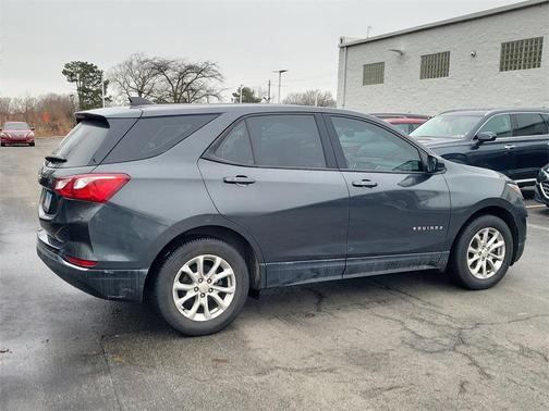 2018 Chevrolet Equinox LS
