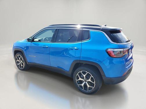 Hydro Blue Pearlcoat 2025 Jeep Compass Limited