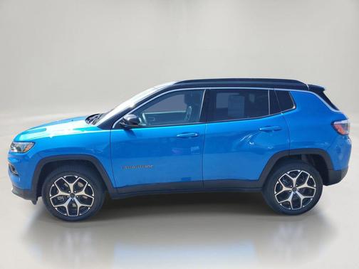 Hydro Blue Pearlcoat 2025 Jeep Compass Limited