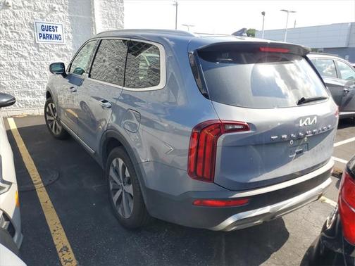 2022 Kia Telluride S