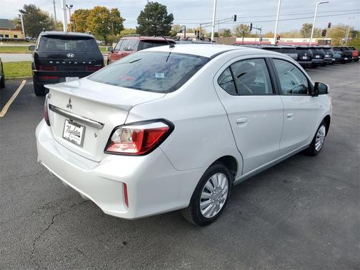 2024 Mitsubishi Mirage G4 ES