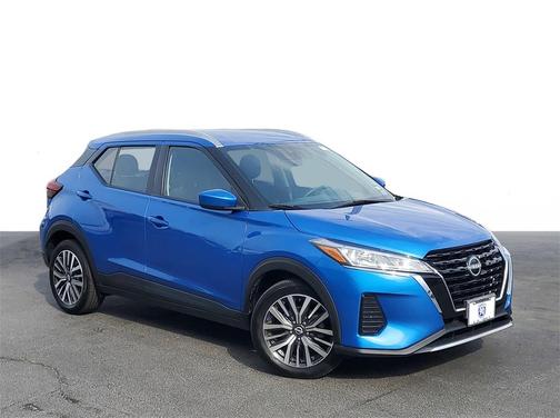 2023 Nissan Kicks SV