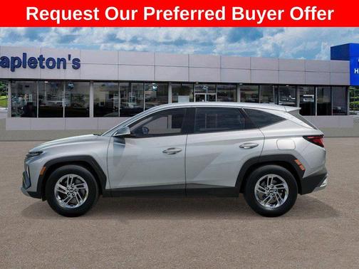2026 Hyundai TUCSON SE
