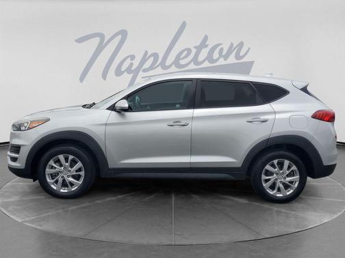 Molten Silver 2019 Hyundai TUCSON SE