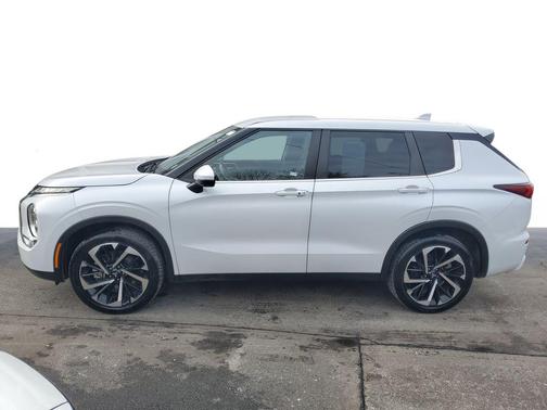 2023 Mitsubishi Outlander SE 2.5 2WD