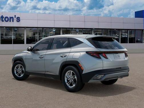 2025 Hyundai TUCSON SE