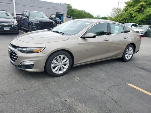 Mineral Gray Metallic 2024 Chevrolet Malibu FWD 1LT