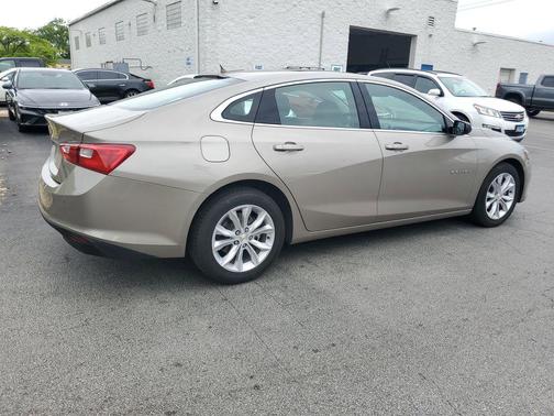 Mineral Gray Metallic 2024 Chevrolet Malibu FWD 1LT