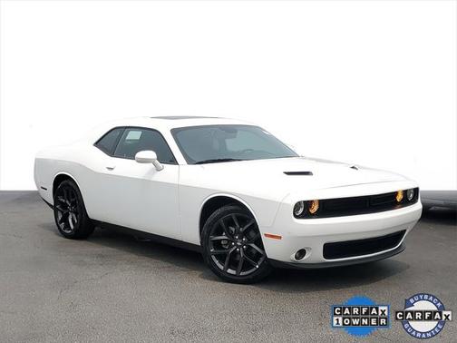 2022 Dodge Challenger SXT