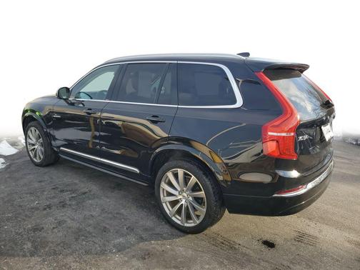2023 Volvo XC90 B6 Plus 6-Seater