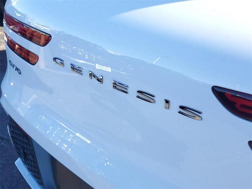 2023 Genesis GV70 2.5T AWD